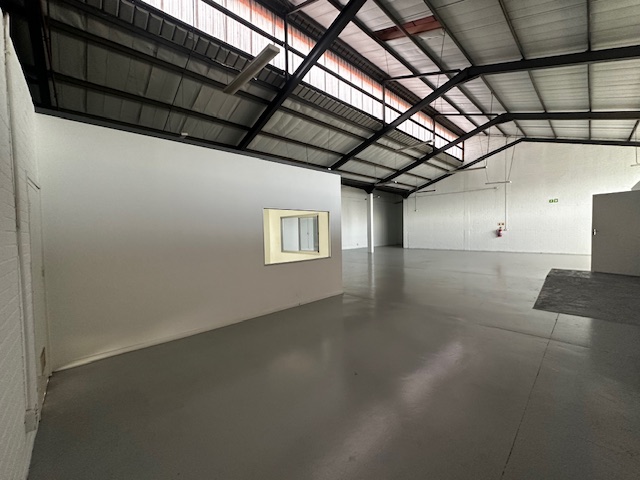 To Let Commercial Property for Rent in Maitland Western Cape